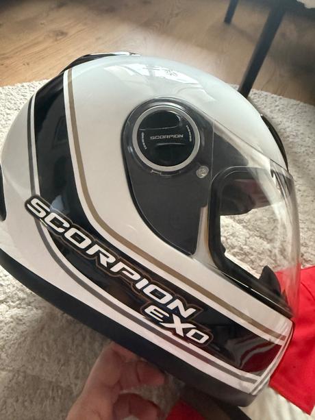 Prilba a bunda na motorku, 40