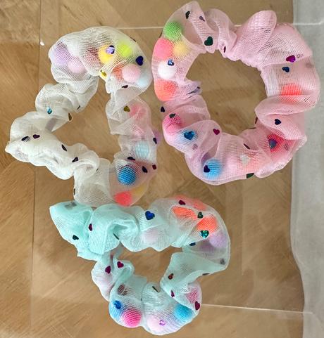 Farebné gumičky do vlasov,