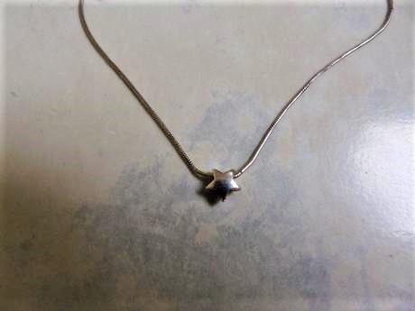 Prívesok na retiazku hviezdička, 