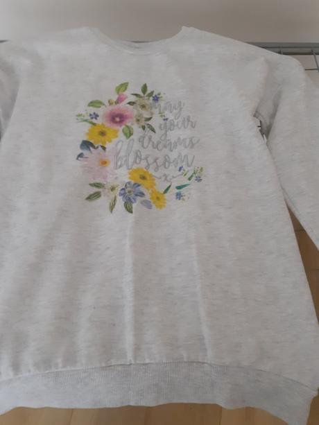 Dievcensky pulover s kvetmi, f&f,158