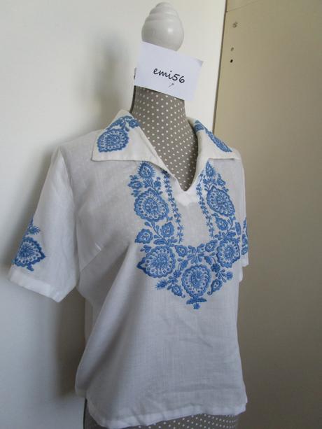 Vyšívaná blúzka 2100,