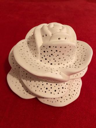 Svietnik ruža, ručná práca,