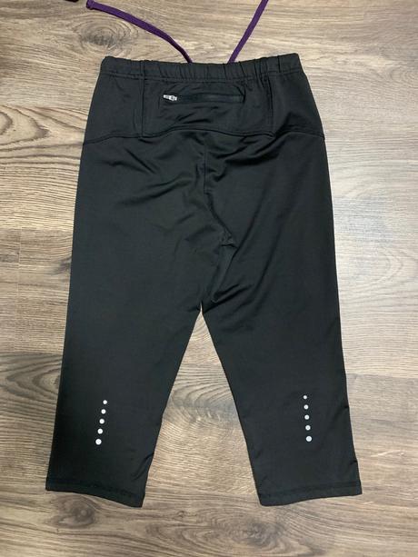 Športové legíny, s