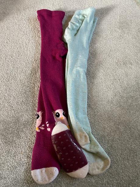 Detské pančuchy  darujem, 98