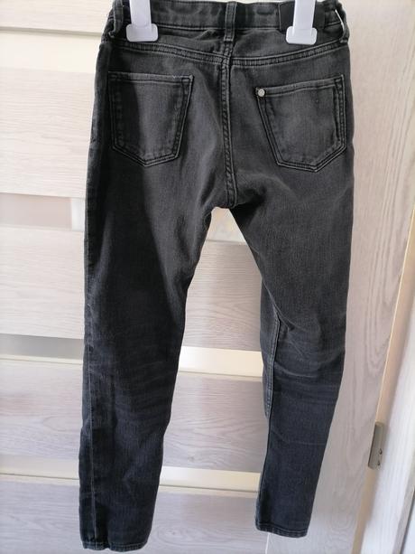 Dievčenské rifle, 128