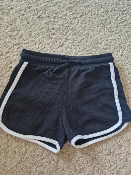 Športové kraťasy, f&f,134