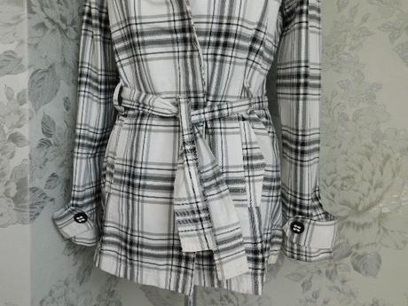 Luxusny karo kabatik/plašt, 38