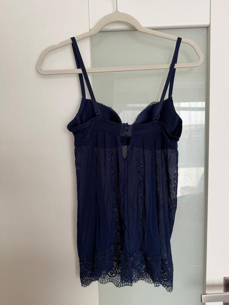 Modrá košieľka, m