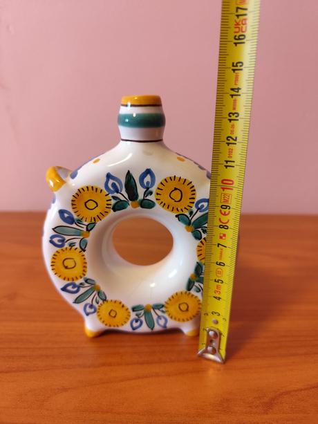 Cutora vysoka 14 cm, osobny odber, 