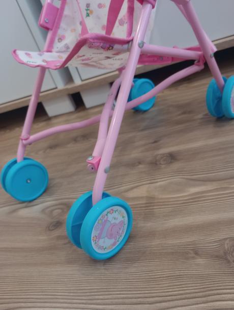 Detská bugina pre bábiky, 