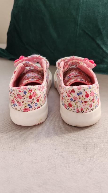 Kvietkované tenisky, nelli blu,24