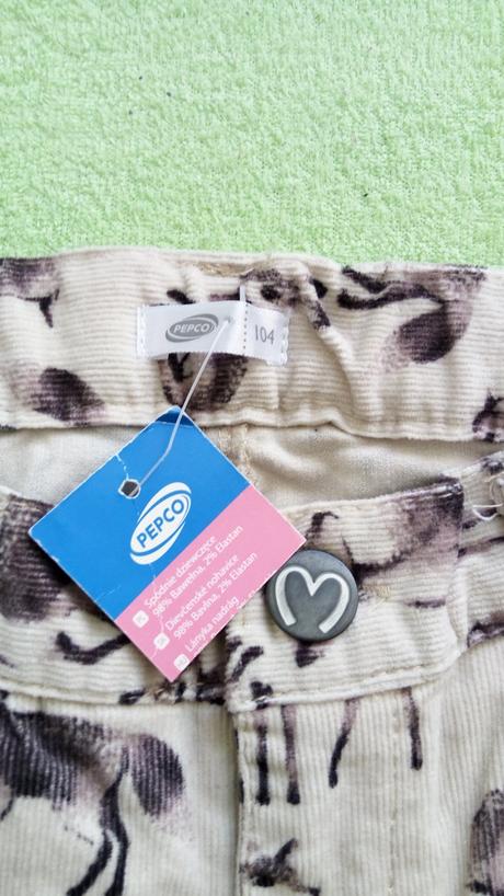 Menčestrové nohavice, pepco,104