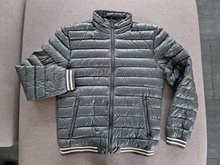 Páperová bunda, esprit,l