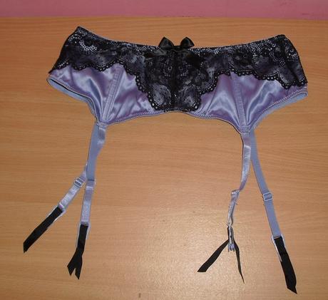 Hunkemoller satenovy podvazkovy pas, m