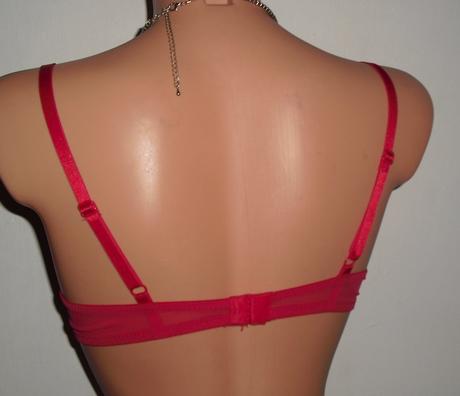 Sexy s velkou satenovou maslou podprsenka, 75b
