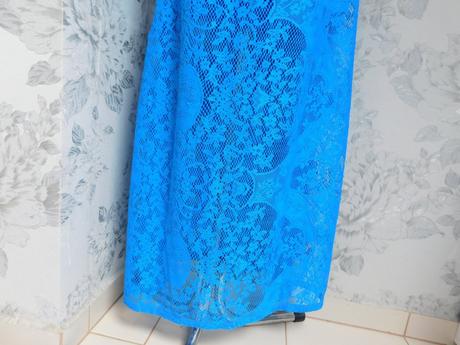 Pekne čipkovane šaty, calzedonia,38