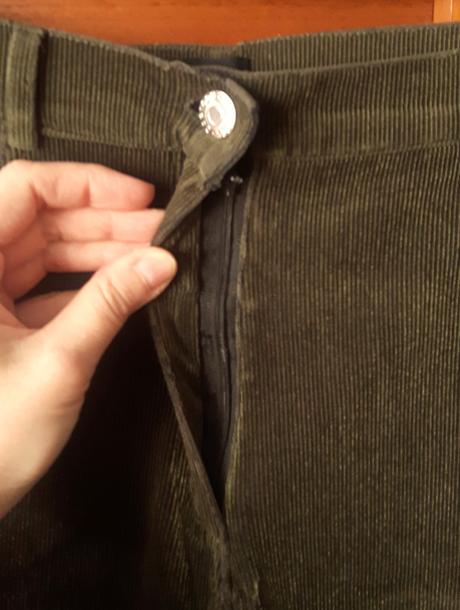 Zelené menčestrové nohavice, m