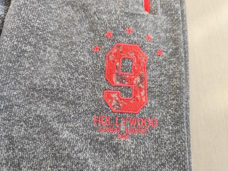 Predám dievčenské teplaky, grace,122