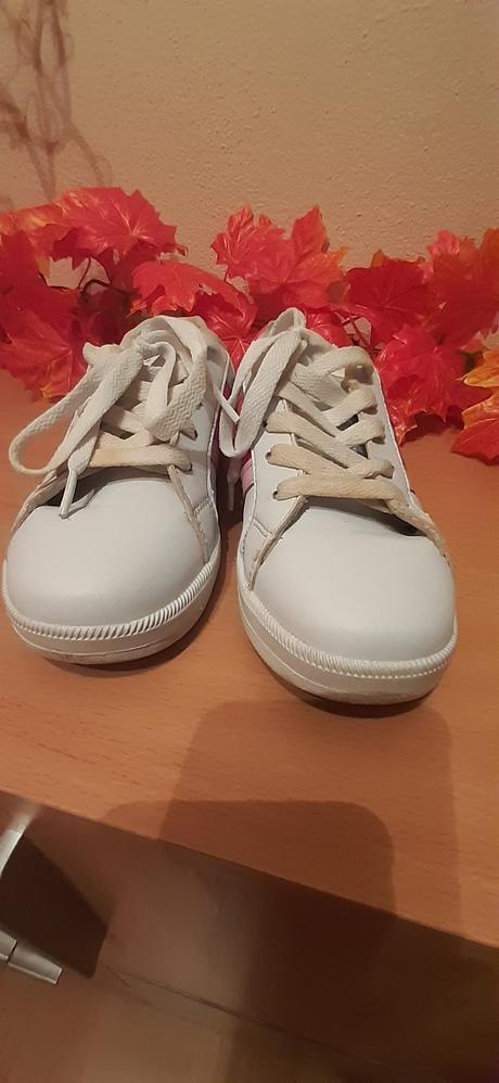 Tenisky, authority,32