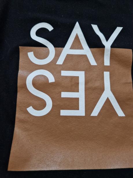 Tričko s nápisom mikoo, 116