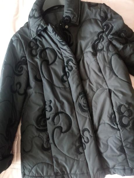 Elegantny 3/4 kabát., l