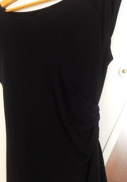 Luxusné jednoduché šaty, 38