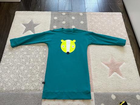 Svietiace šaty lemur, 128