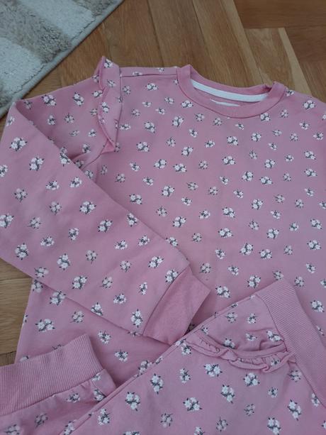 Krásna súpravička, sinsay,140