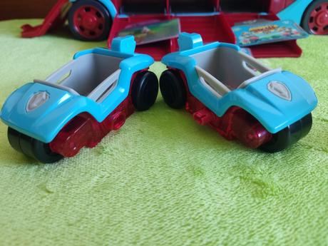 Paw patrol záchranný autobus,