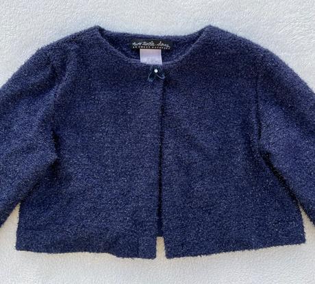 Trblietkavé bolerko, 128