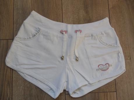 Biele teplakové kraťasy, l