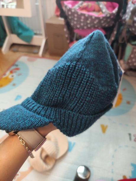 Nové pletené šiltovky, 