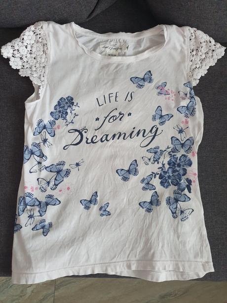 Trojica bielych kvetinových tričiek, h&m,134