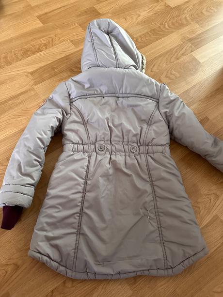 Bunda vetrovka na dvor, kik,128