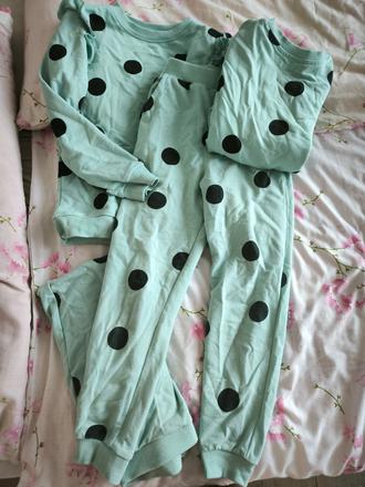 Teplákové súpravy 134. sinsay, 134