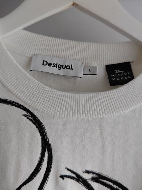 Desigual mickey kvalitny, krásny svetrik, desigual,l