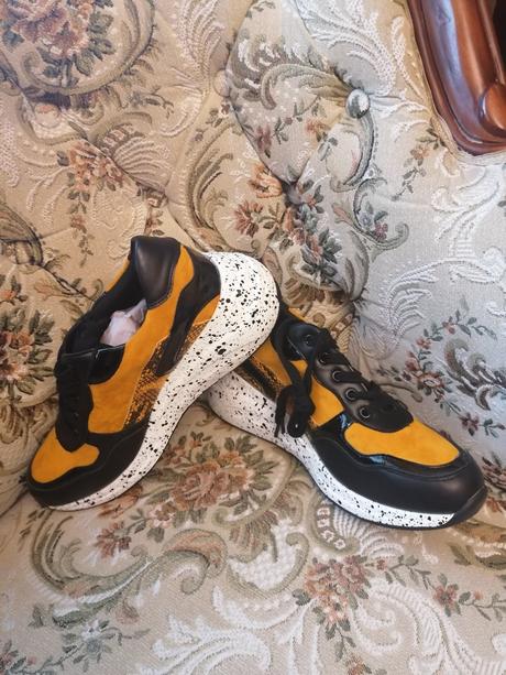 Štýlové tenisky už aj s poštou, 41