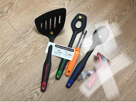 Kuchynské nastroje tupperware,