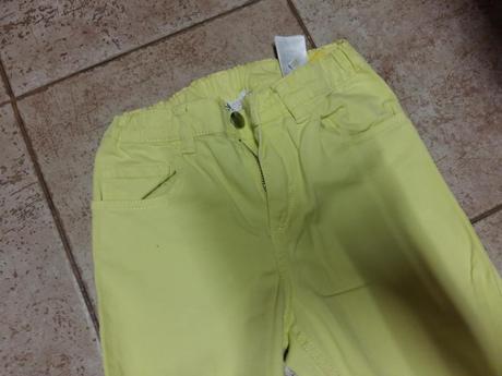 .žlté nohavice, h&m,152