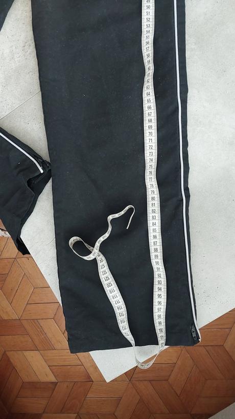 Športové nohavice, 164