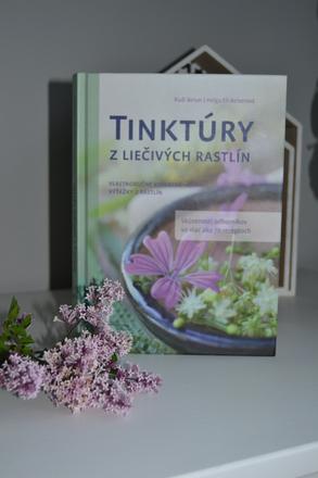 Tinktúry z liečivých rastlín,