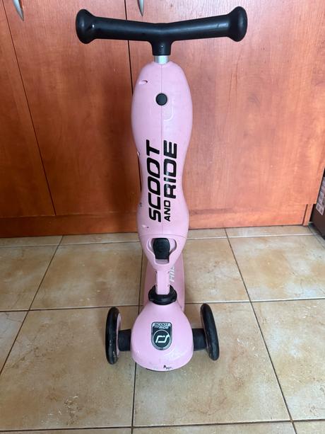 Scoot and ride kolobezka, 