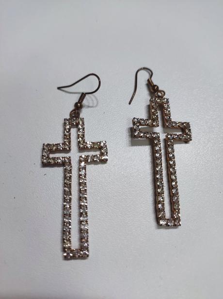 Bizuteria - nausnice, naramky a nahrdelniky, 