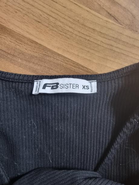 Trická a crop topy, bershka,xs