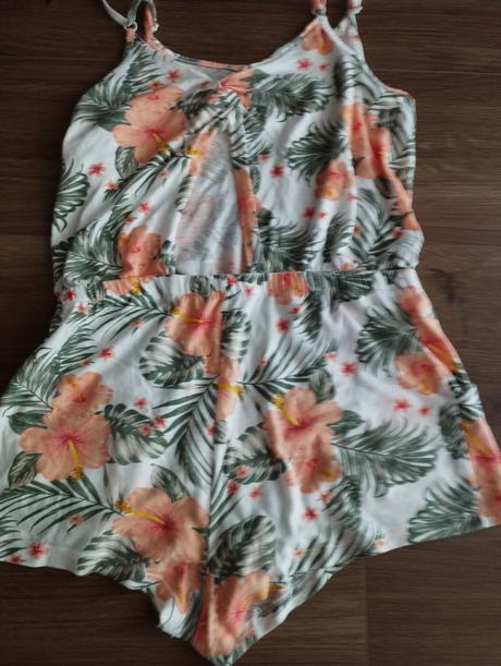 Overal na leto pre dievčatá, 146