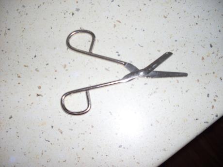 Antikorové nožnice, 