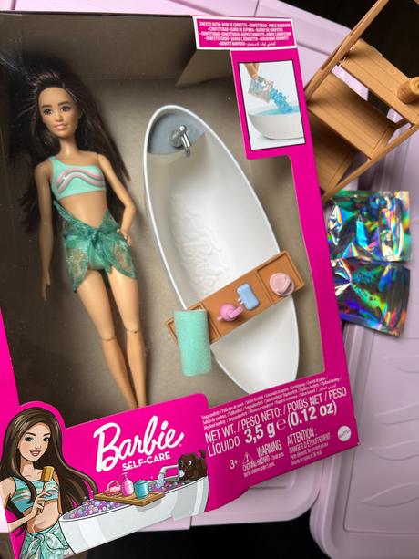 Luxusný barbie domček s najkrajšou barbie zbierkou, 