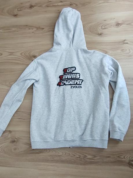 Tenisová mikina, 152