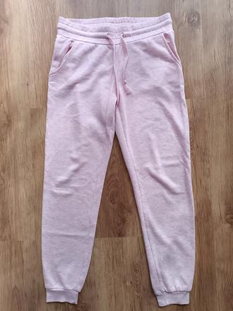 Dievčenské tepláky v.s, s