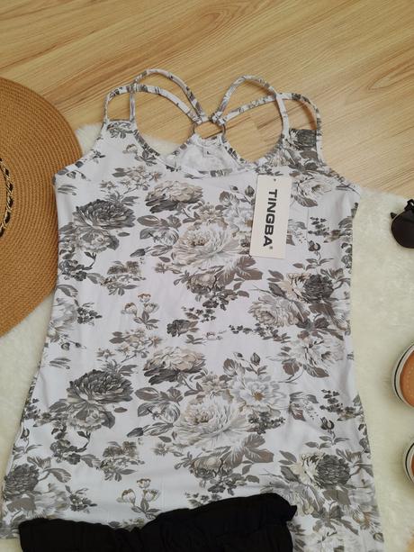 Dámske kvetinové tielka - rôzne druhy a veľkosti, l / m / s